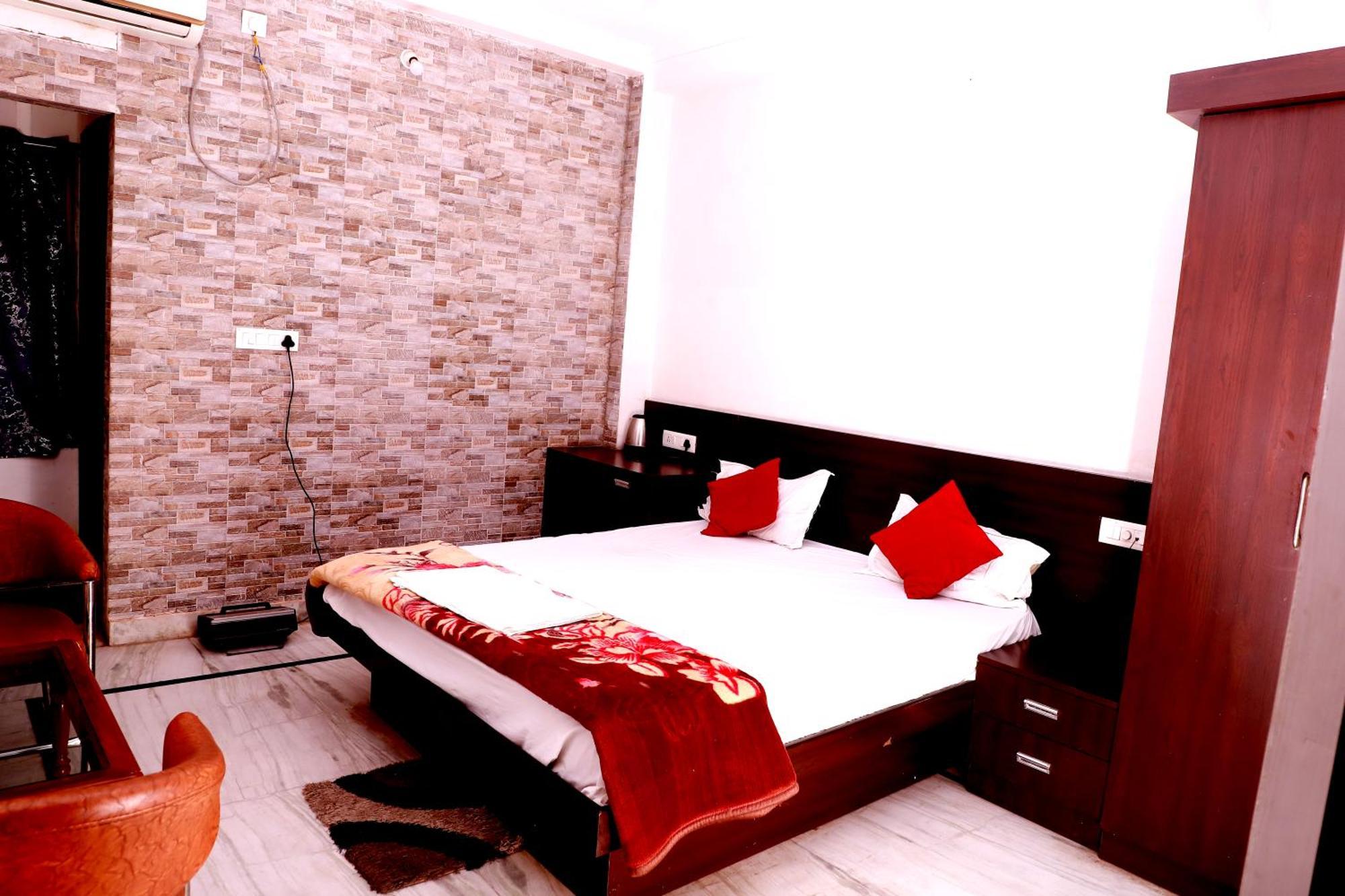 Hotel River View Khagaria Exterior photo